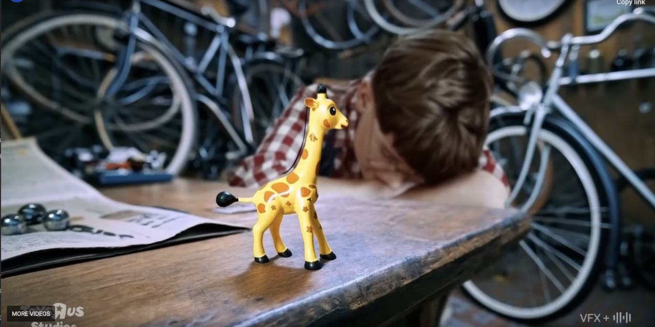 Geoffrey the Giraffe Is Back